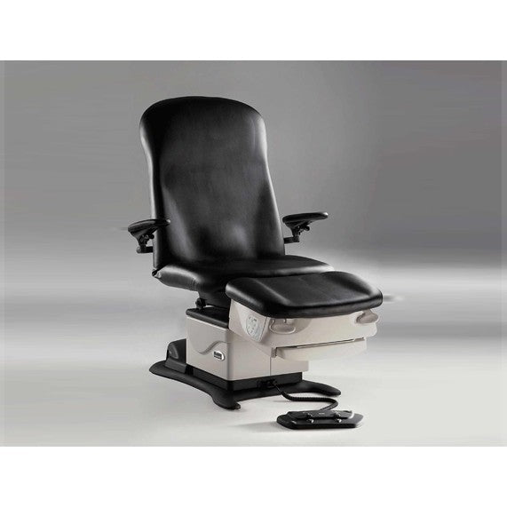MIDMARK 646 PODIATRY CHAIR  - Examination Chair